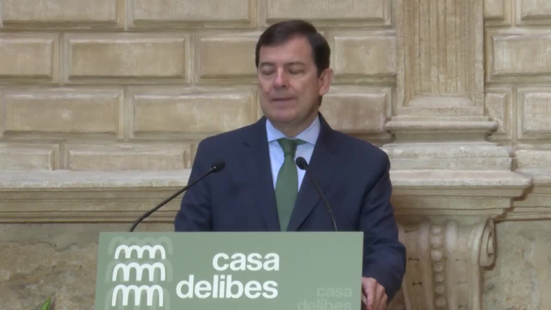 Mañueco anuncia la disolución de las Cortes y convoca elecciones para el 15 de marzo