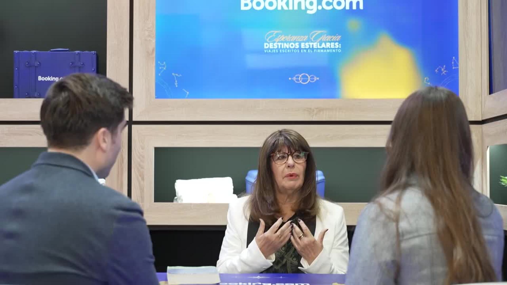 Esperanza Gracia ofrece recomendaciones sobre destinos vacacionales según los astros