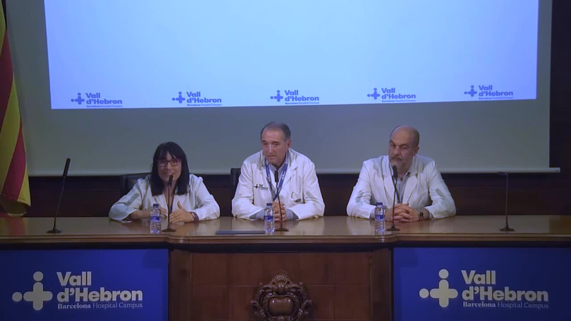 Illa sale del hospital "por su propio pie" y seguirá en hospitalización domiciliaria