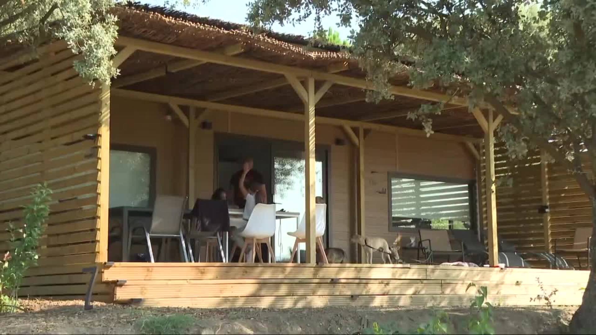 Las pernoctaciones en apartamentos, campings y casas rurales baten récord en 2025