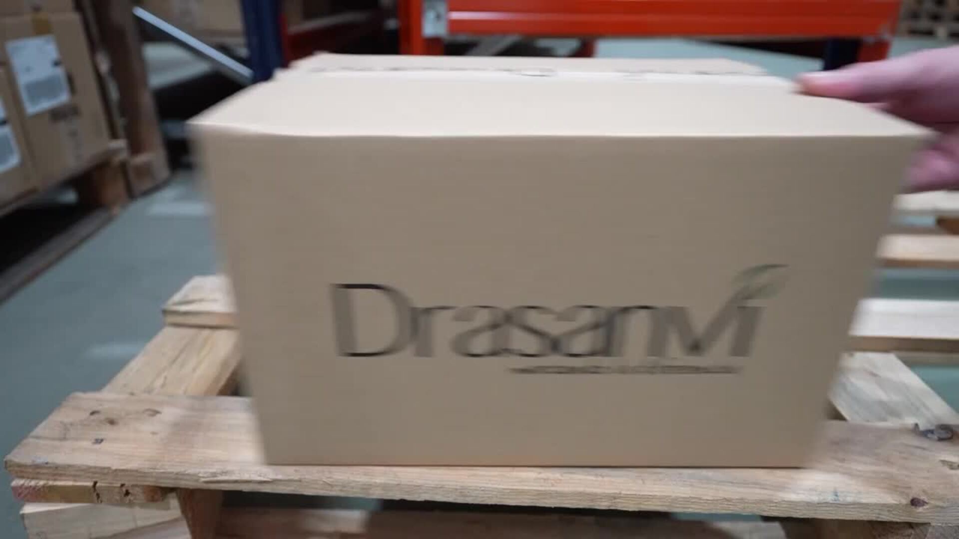 La empresa de productos naturales Drasanvi, pyme del año de León