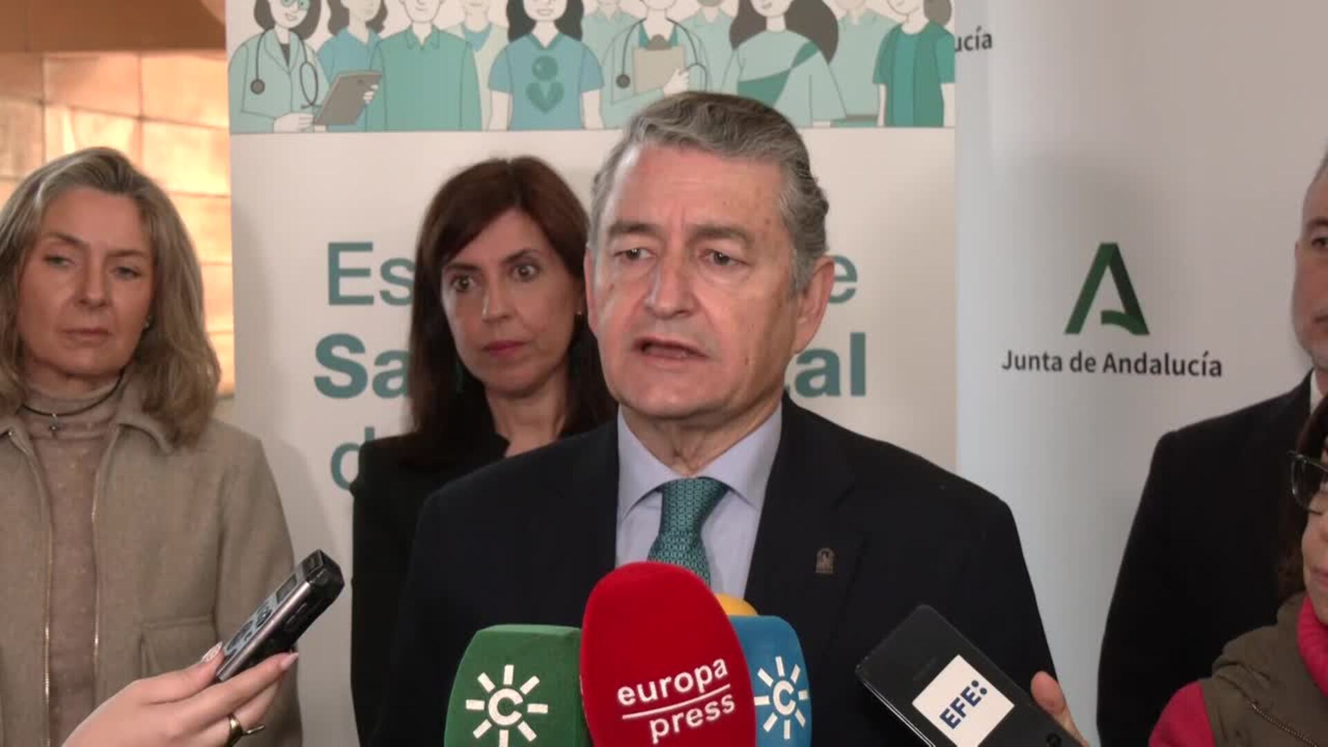 Andalucía inicia la vacunación gratuita del rotavirus y adelanta la triple vírica a los 2 años