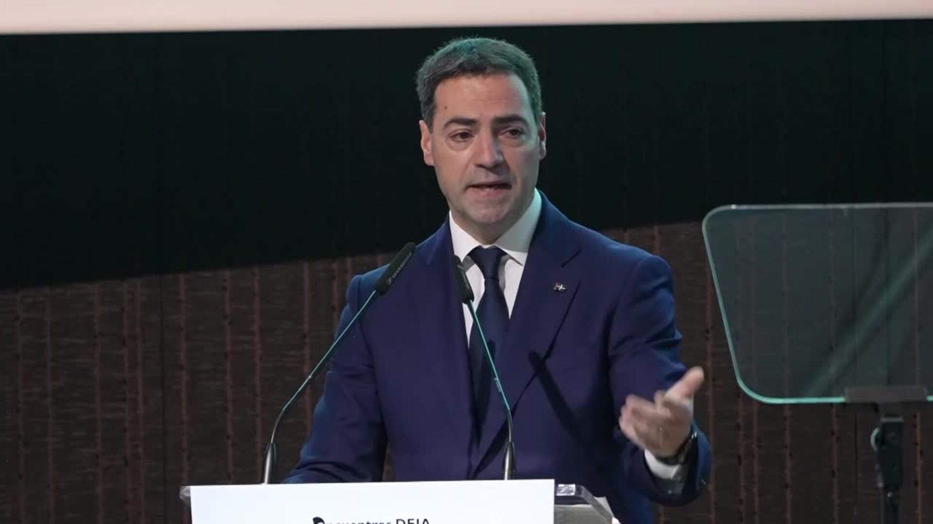 Pradales ve "prometedora" la voluntad de Sánchez con el Estatuto pero no admitirá "dilaciones"