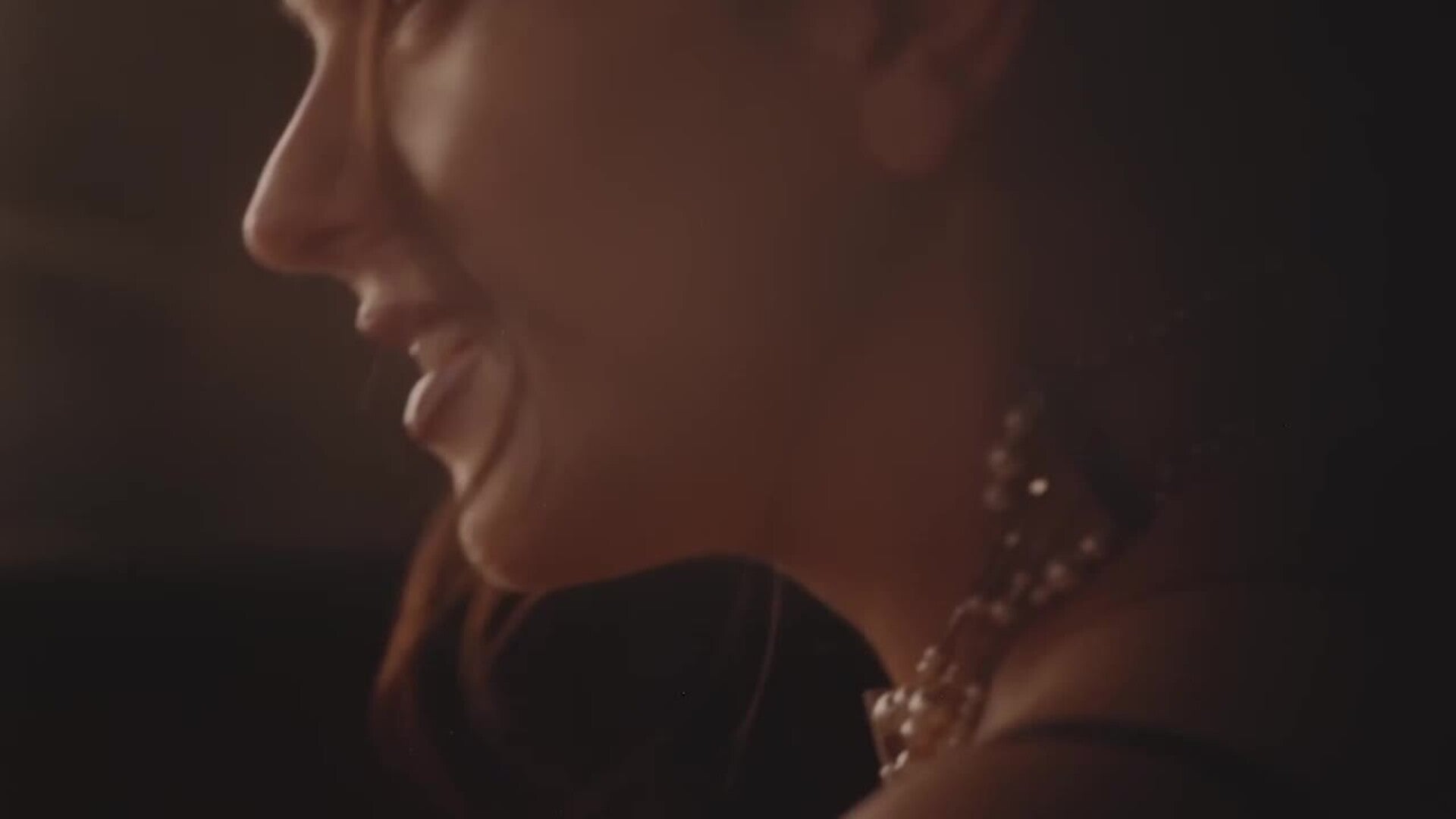 Rosalía estrena el videoclip de 'Sauvignon Blanc'