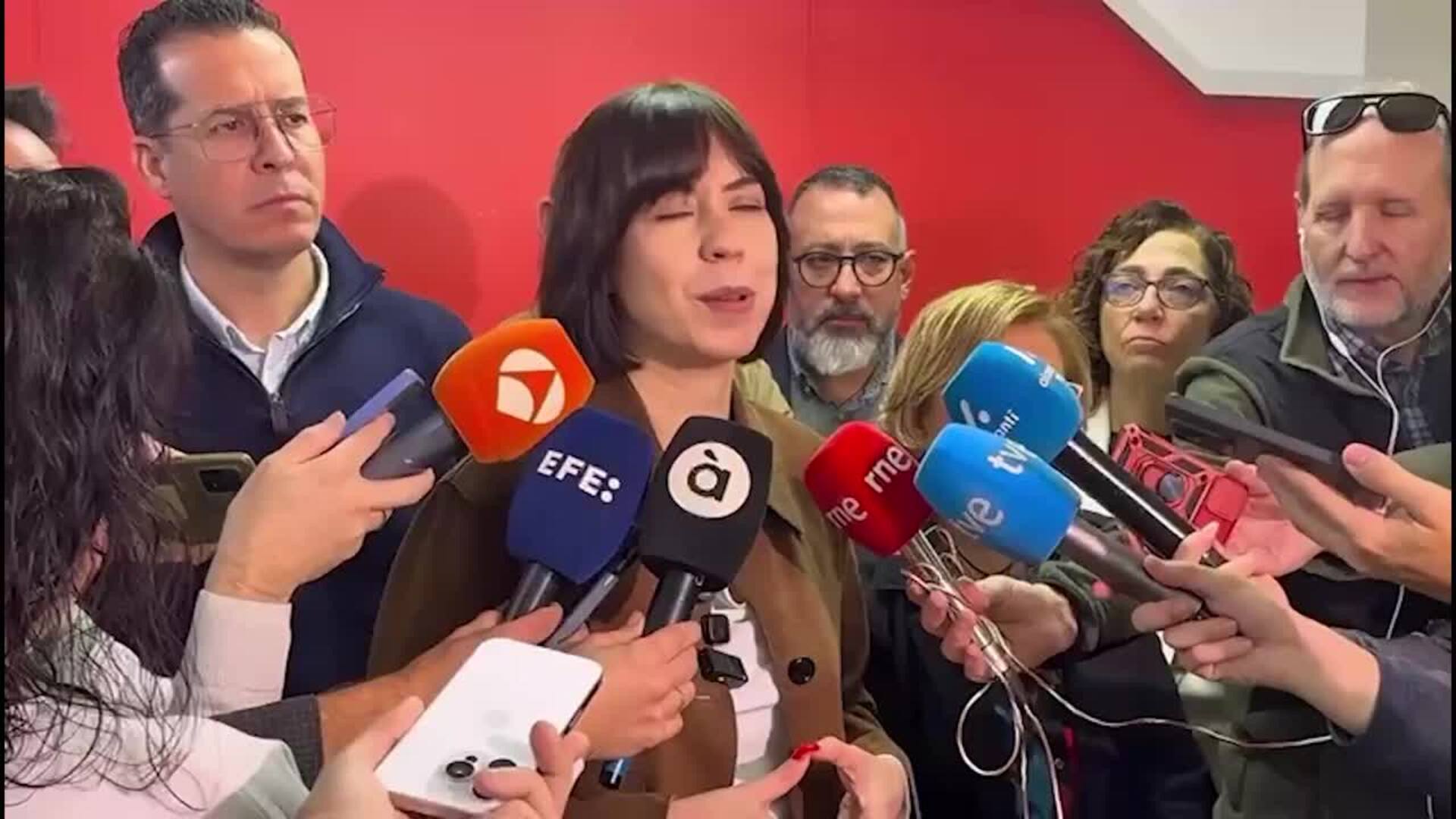 Morant apela a Vox para cambiar la normativa autonómica de viviendas protegidas