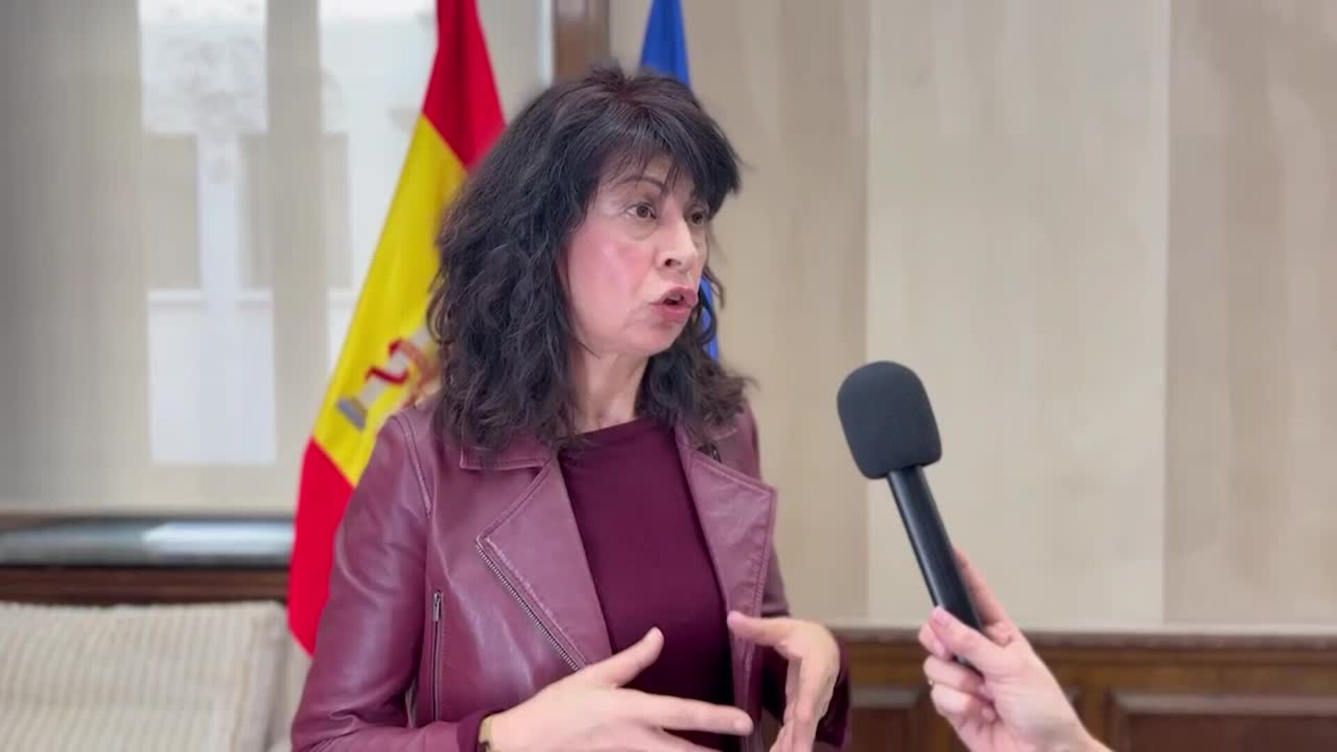 Ana Redondo apunta que el mensaje de María Guardiola sobre el feminismo es incoherente y cínico