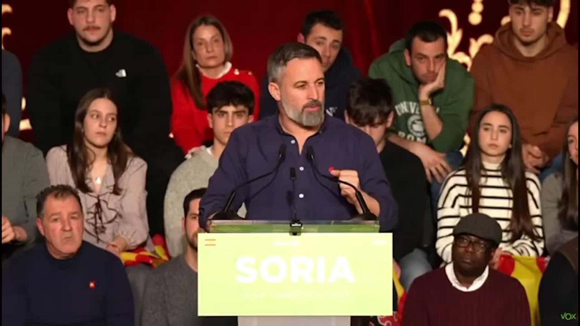 Abascal critica el "truco" del Gobierno de hacer "que los crímenes de hoy tapen los de ayer"
