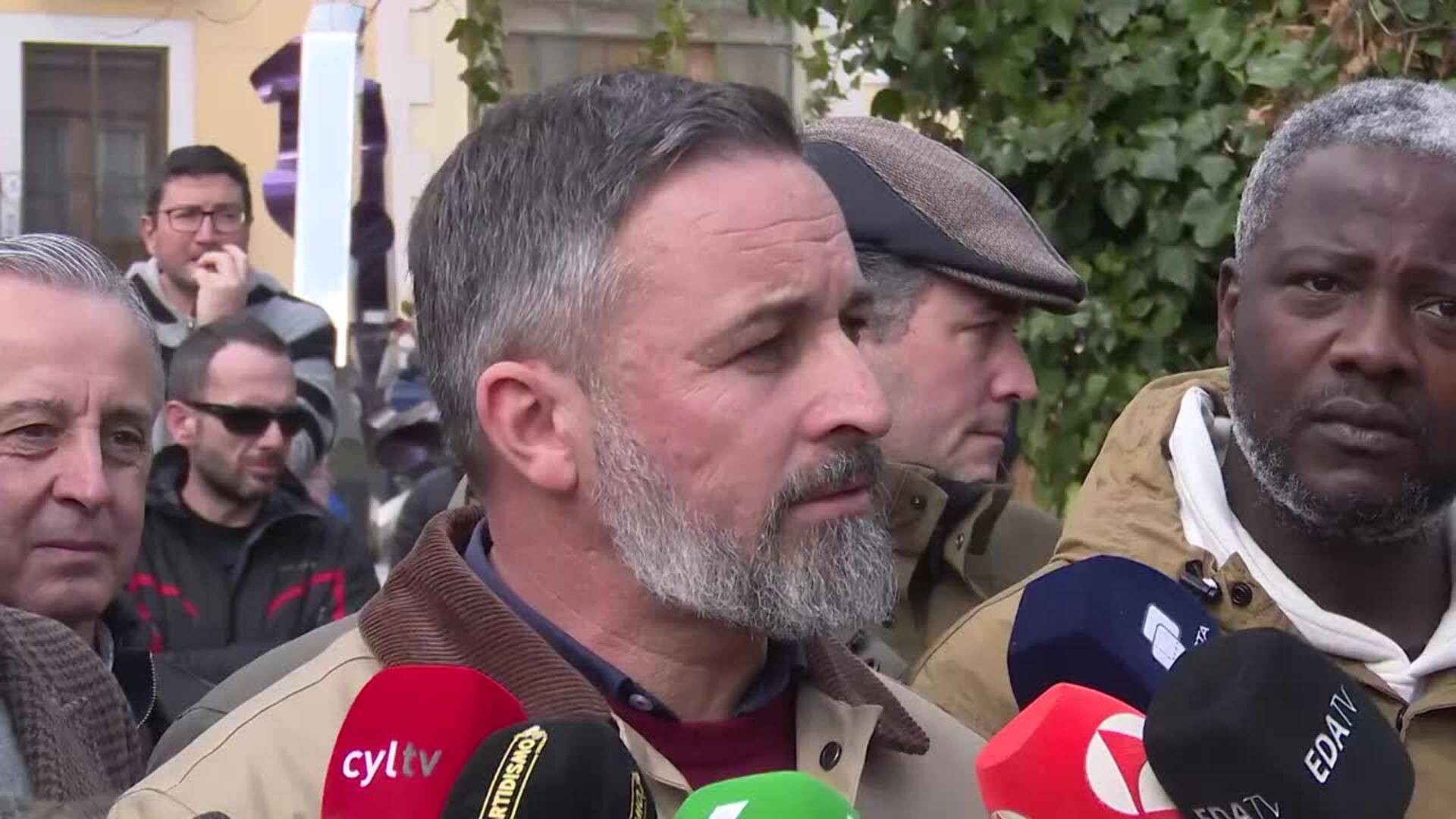 Abascal señala que PP "tiene que aclararse" en Extremadura, que "no acepta el cambio de rumbo"