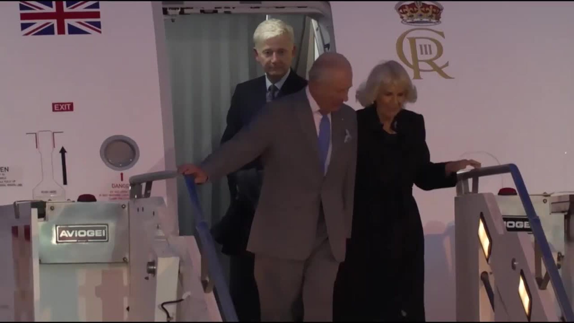 El rey Carlos III emite un comunicado tras la detención del expríncipe Andrés