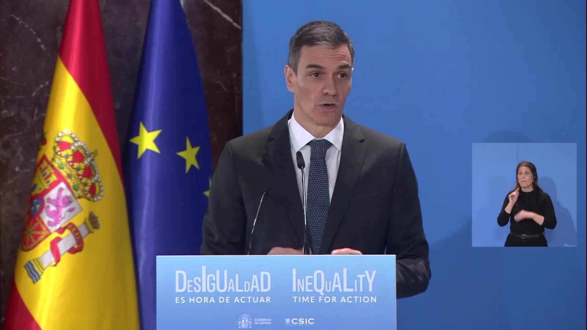 Sánchez anuncia un estudio de generaciones del futuro