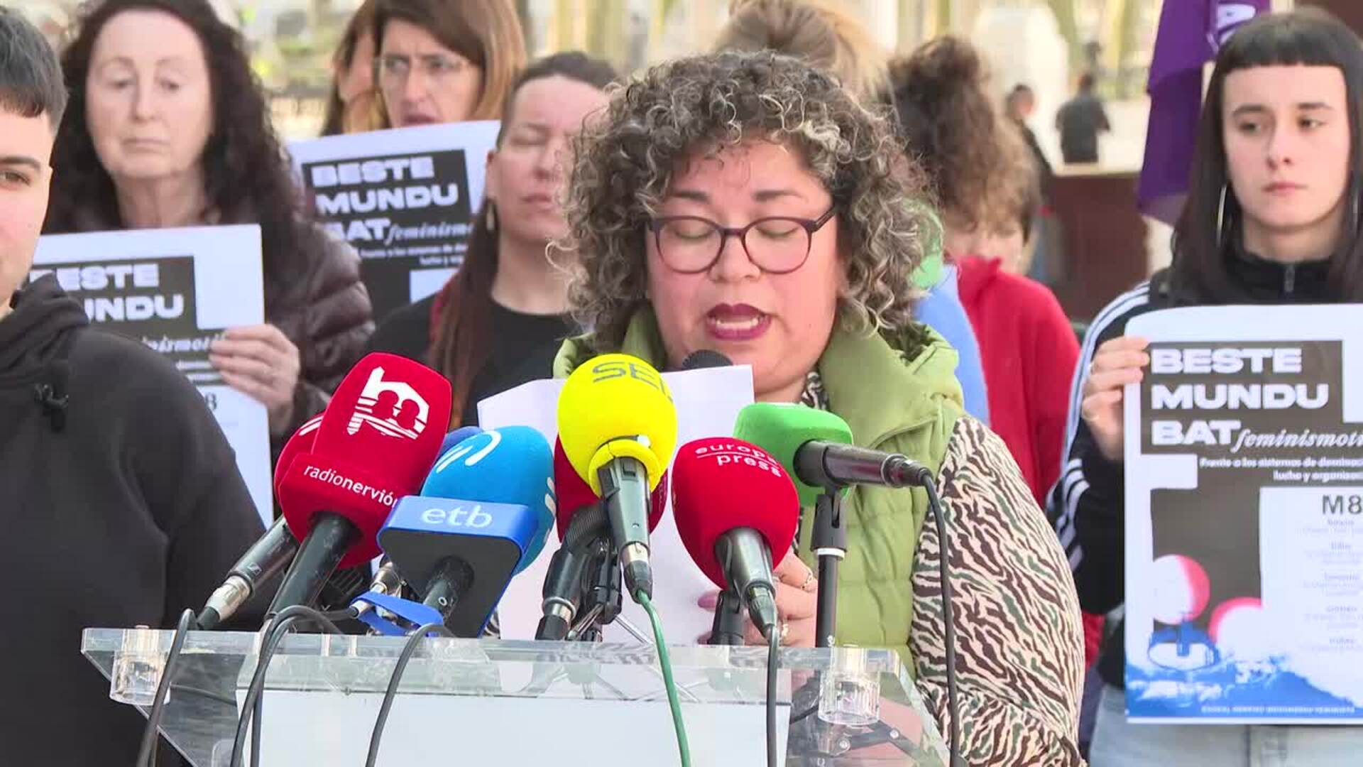 Movimiento Feminista de Euskal Herria llama a movilizarse en "cada barrio" el 8M