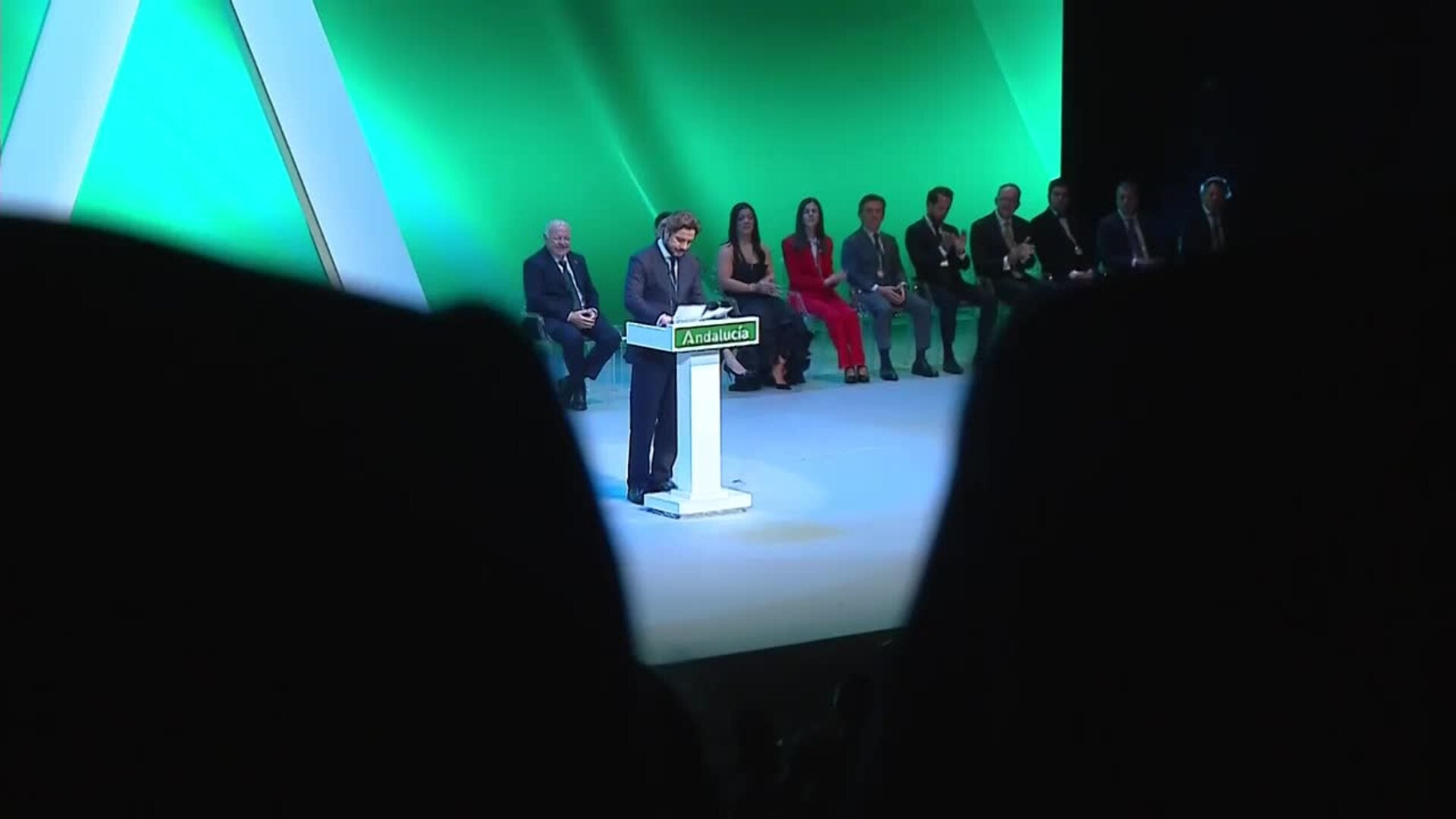 Manuel Carrasco defiende la sanidad pública, reflejando el sentir andaluz