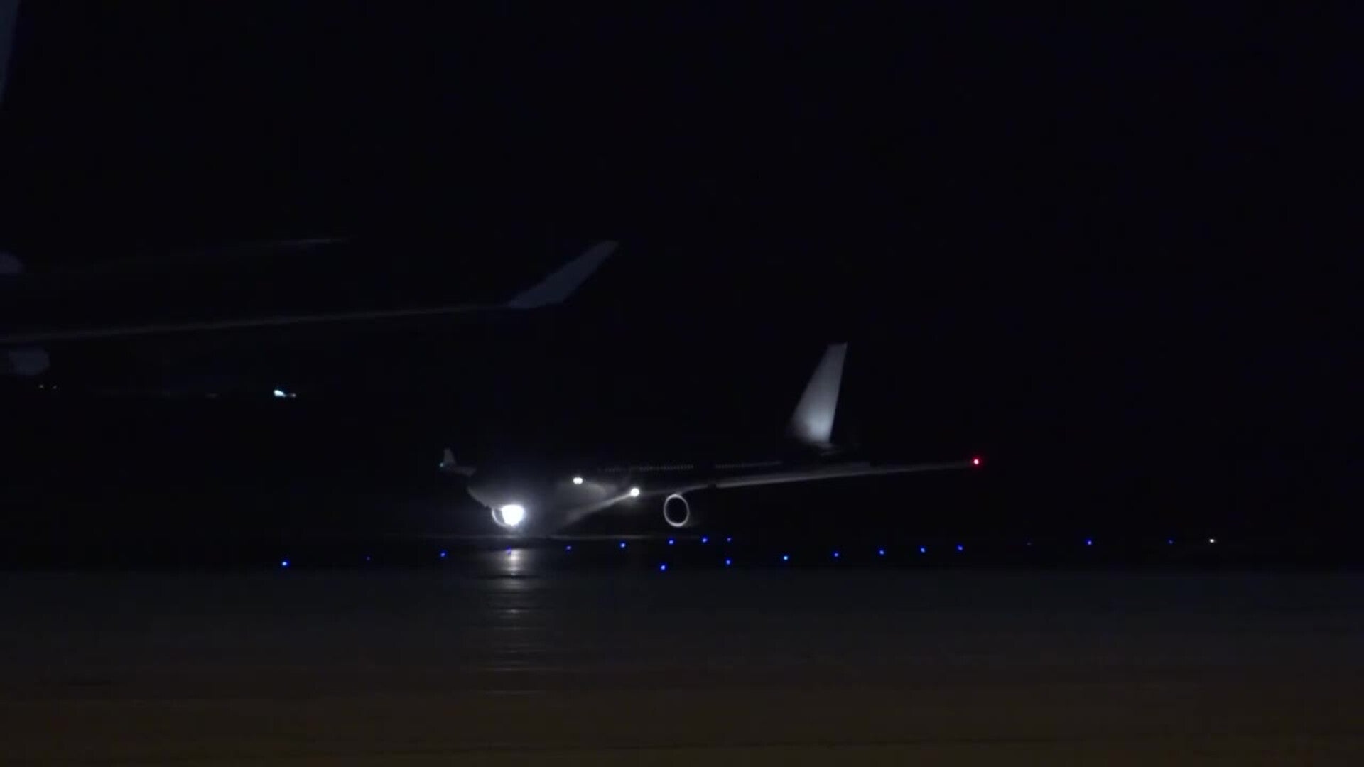 Arranca la evacuación de españoles de Oriente Próximo, de donde vuelan ya 175 hacia Madrid