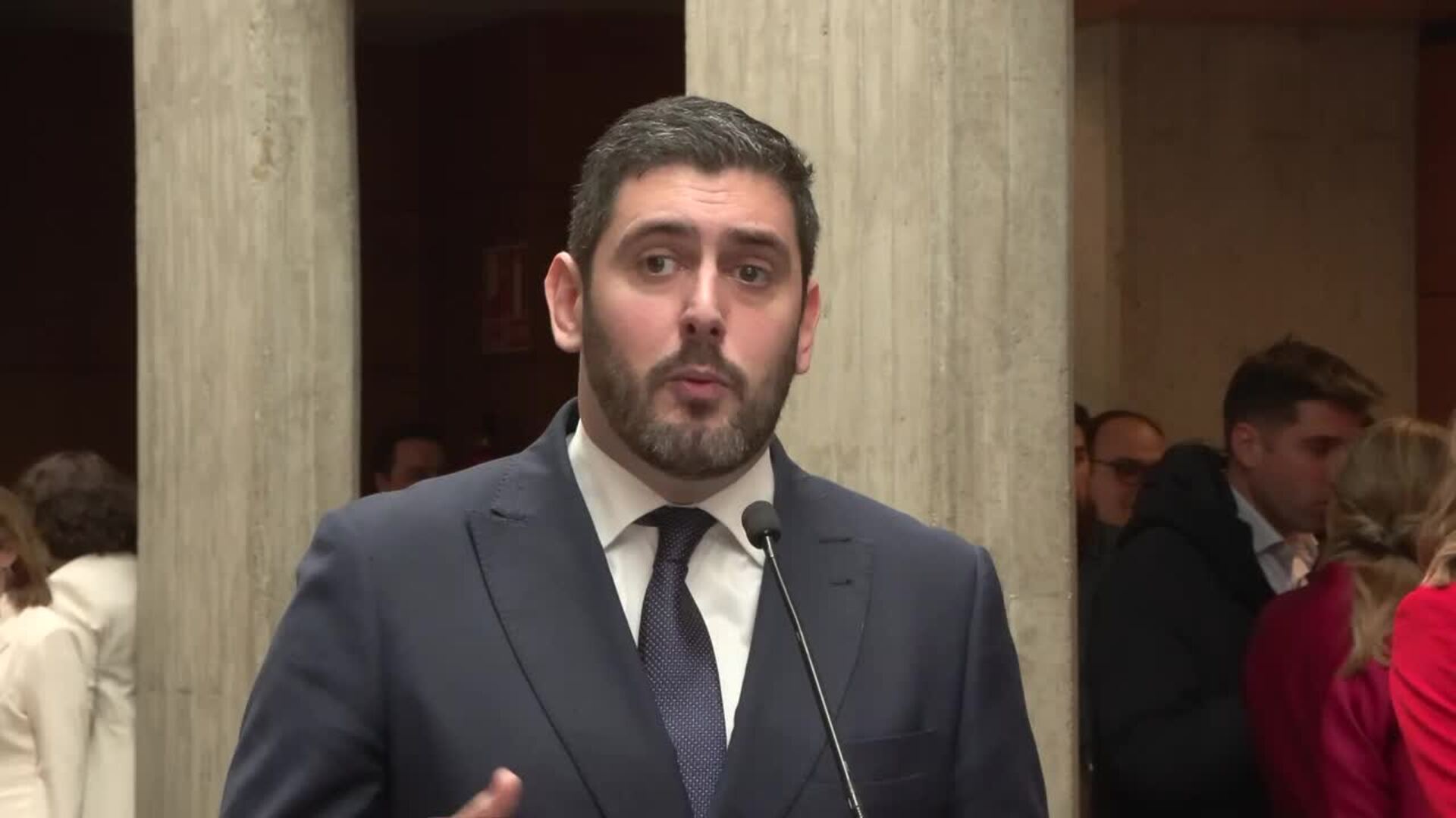 Nolasco (Vox) dice que PP y PSOE "se reparten los cargos" y él quiere "cambiar las políticas"