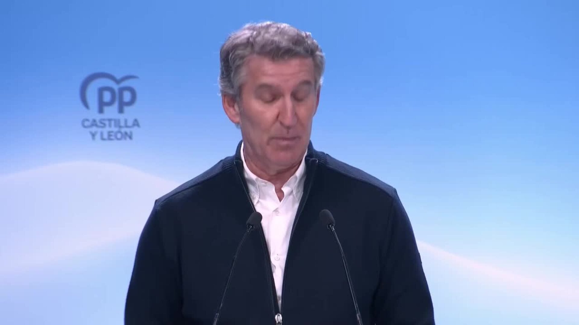 Feijóo acusa a Abascal de impedir gobiernos en CCAA y le dice: "Lo de patriota te viene grande"