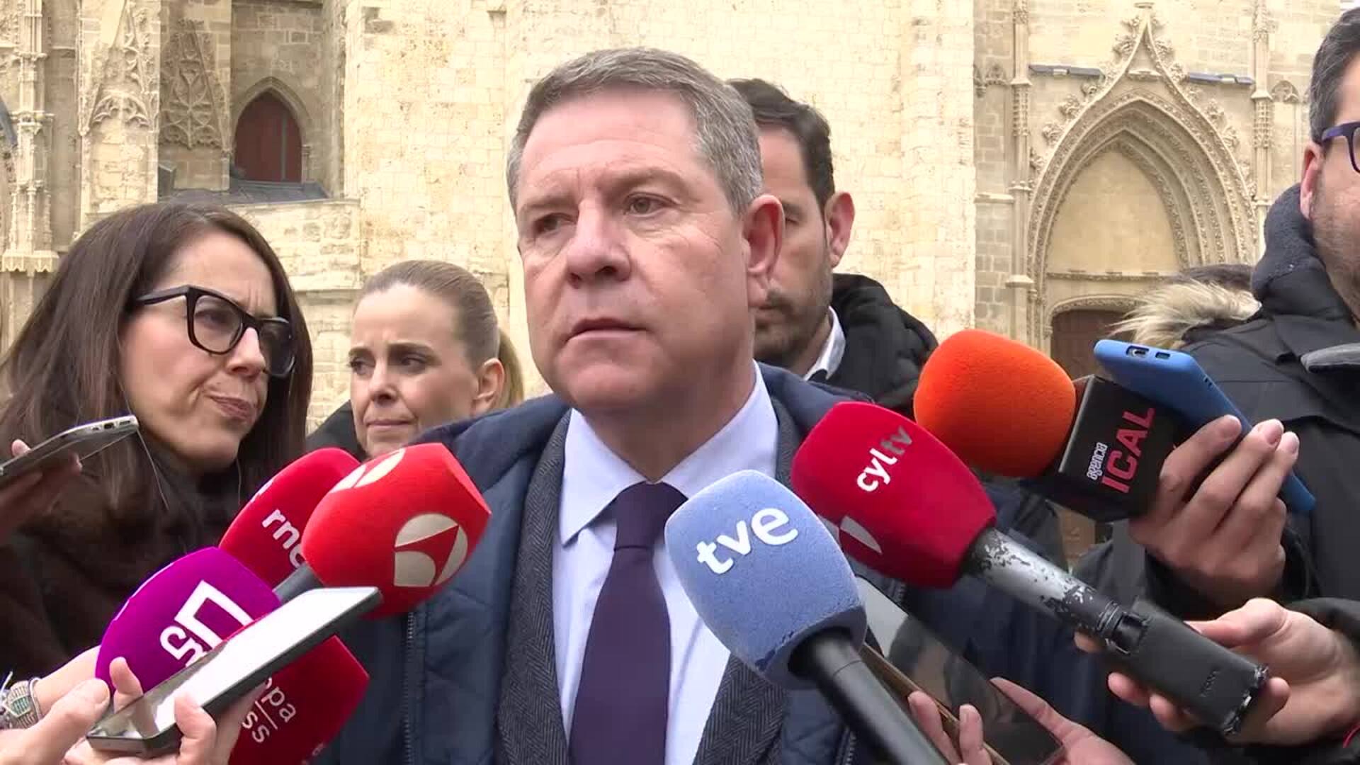 Page ensalza el papel "trascendente" de los alcaldes en la gestión municipal y en la política