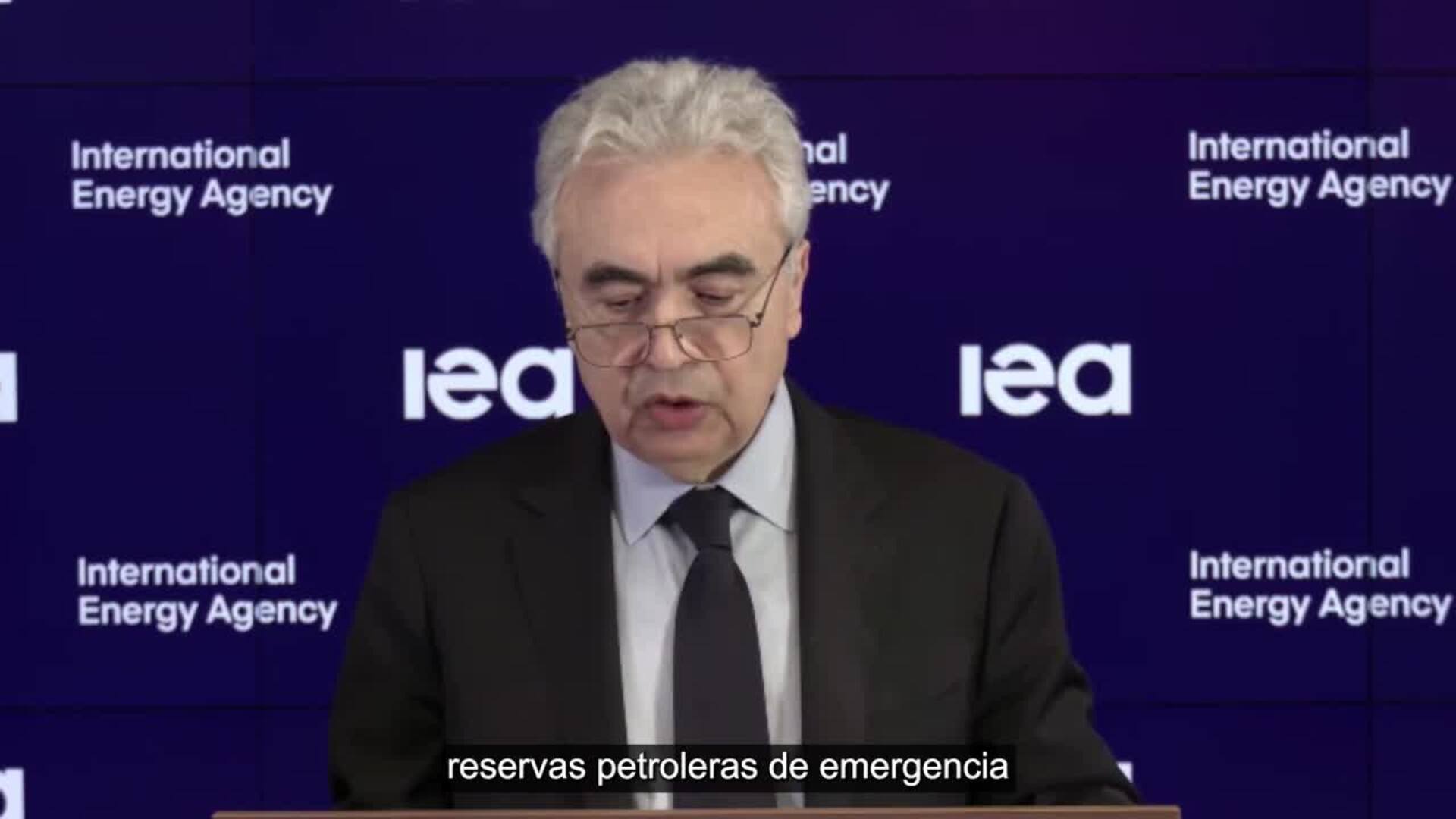 La AIE liberará 400 millones de barriles de petróleo