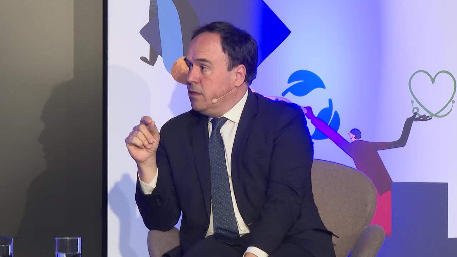 Llorca reprocha a Puente el "error" en el Cercanías durante las 'mascletaes' de Fallas