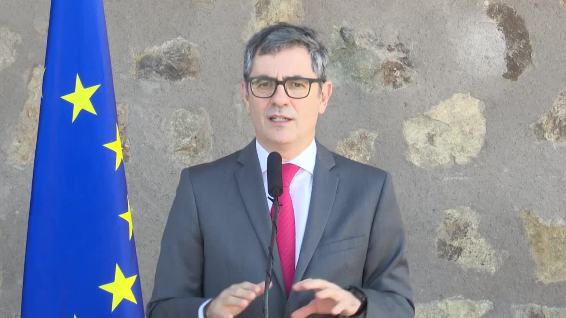 Bolaños, tras felicitar Hamás el cese de Salomón