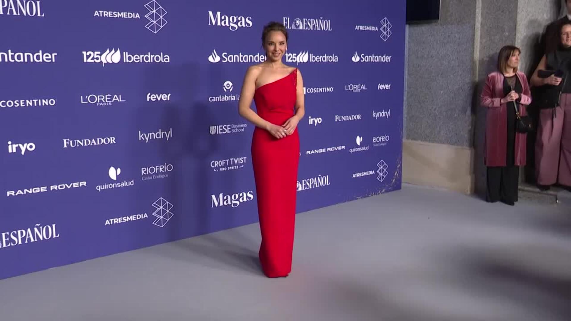 Chenoa destaca entre los looks más comentados de la gala Top 100 Mujeres Líderes