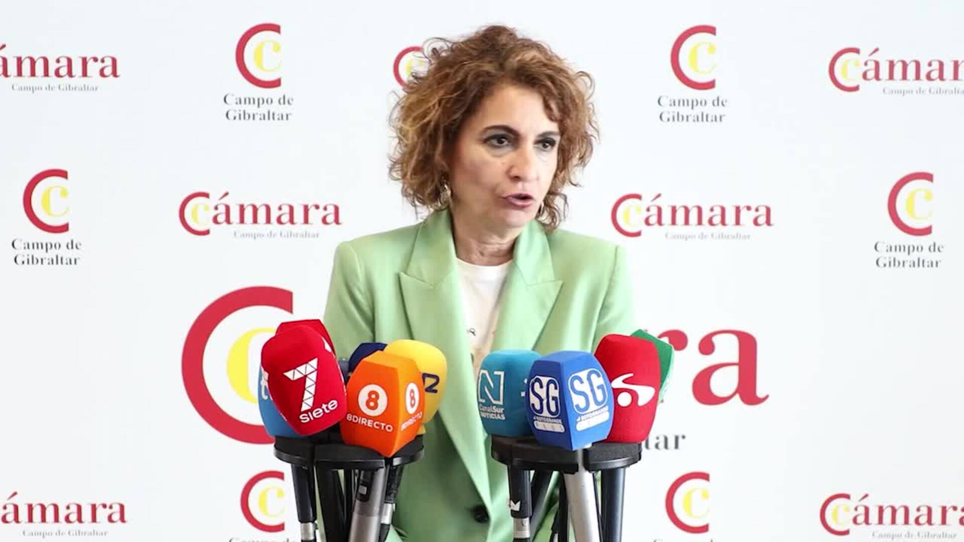 Montero reafirma el "desencuentro" entre Hacienda y ERC por que la Generalitat recaude el IRPF