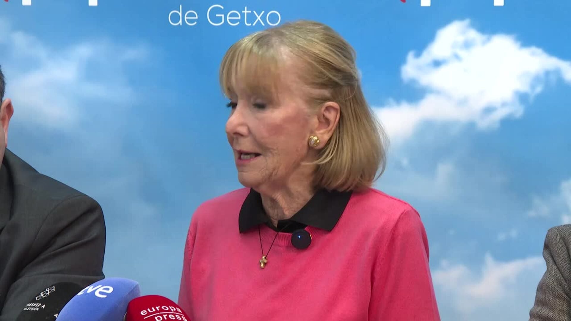 Aguirre apuesta por un acuerdo con Vox para acabar con "la autocracia" de Sánchez