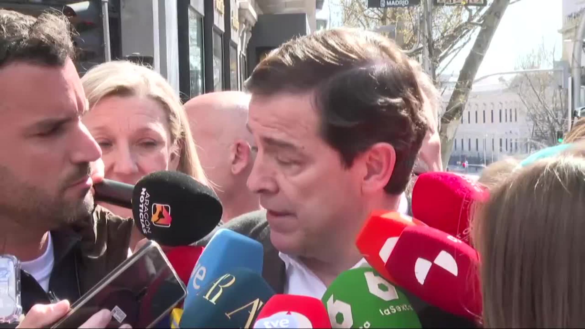 Mañueco apunta que el documento que firmó con Vox en 2022 es una "buena base" para el diálogo