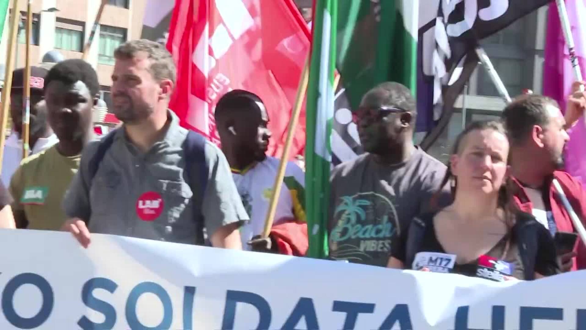 Movilizaciones y destrozos en Bilbao durante la huelga general por un SMI vasco