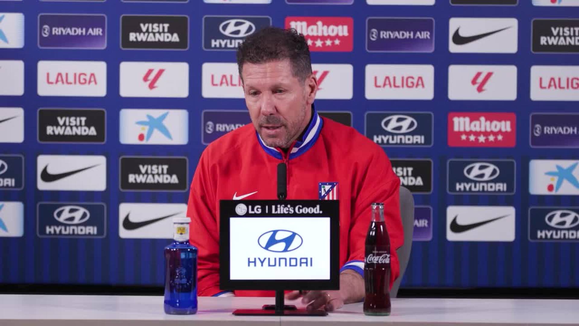 Simeone: "Espero estar lo más fino posible para elegir bien en el derbi"