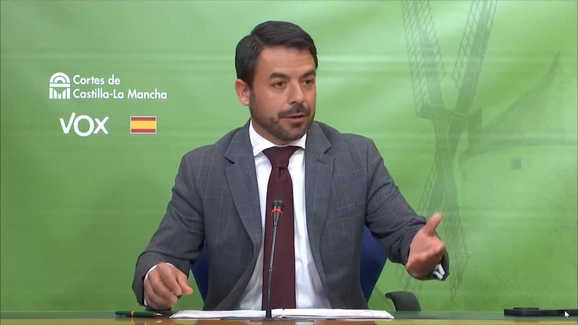 Iván Sánchez rechaza un congreso extraordinario en Vox y carga contra los críticos