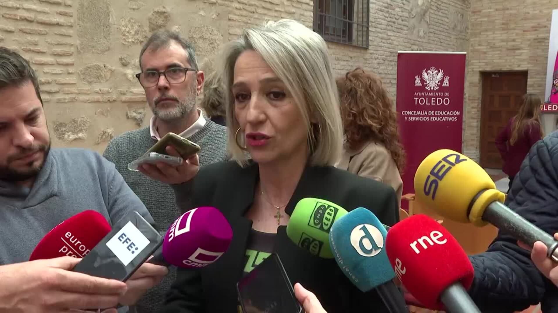 La vicealcaldesa insiste en que un congreso en Vox es "positivo"