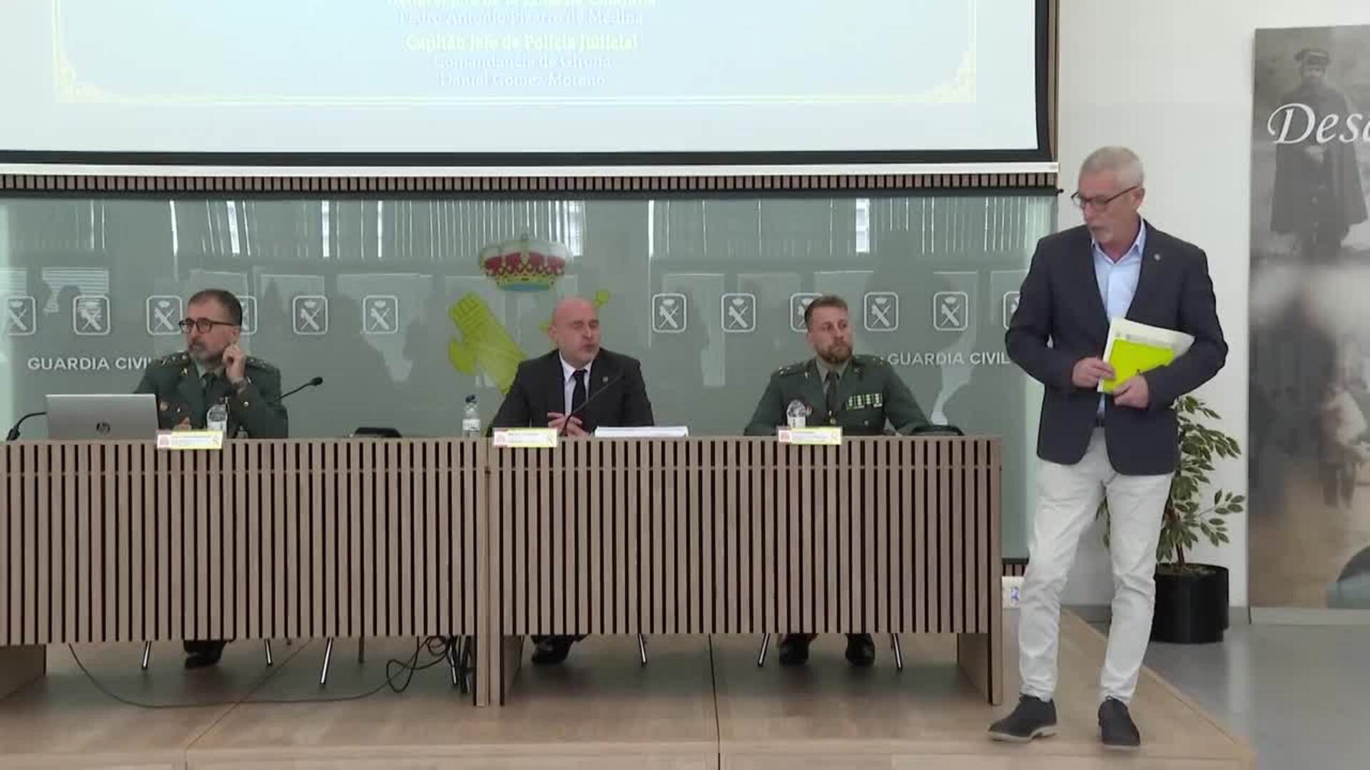 Guardia Civil incauta en Barcelona 100 toneladas de tabaco