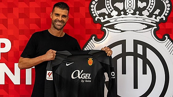 El emeritense 'Pichu' Cuéllar jugará con el Mallorca en Segunda a los 42 años