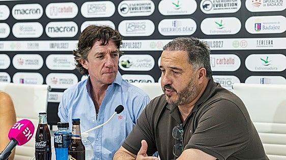 La inscripción del Badajoz, en el aire por un requerimiento de subsanación de la RFEF
