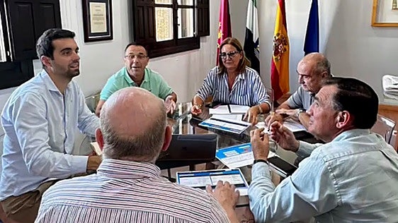 El Coria y el Ayuntamiento impulsan un plan de mejoras para La Isla