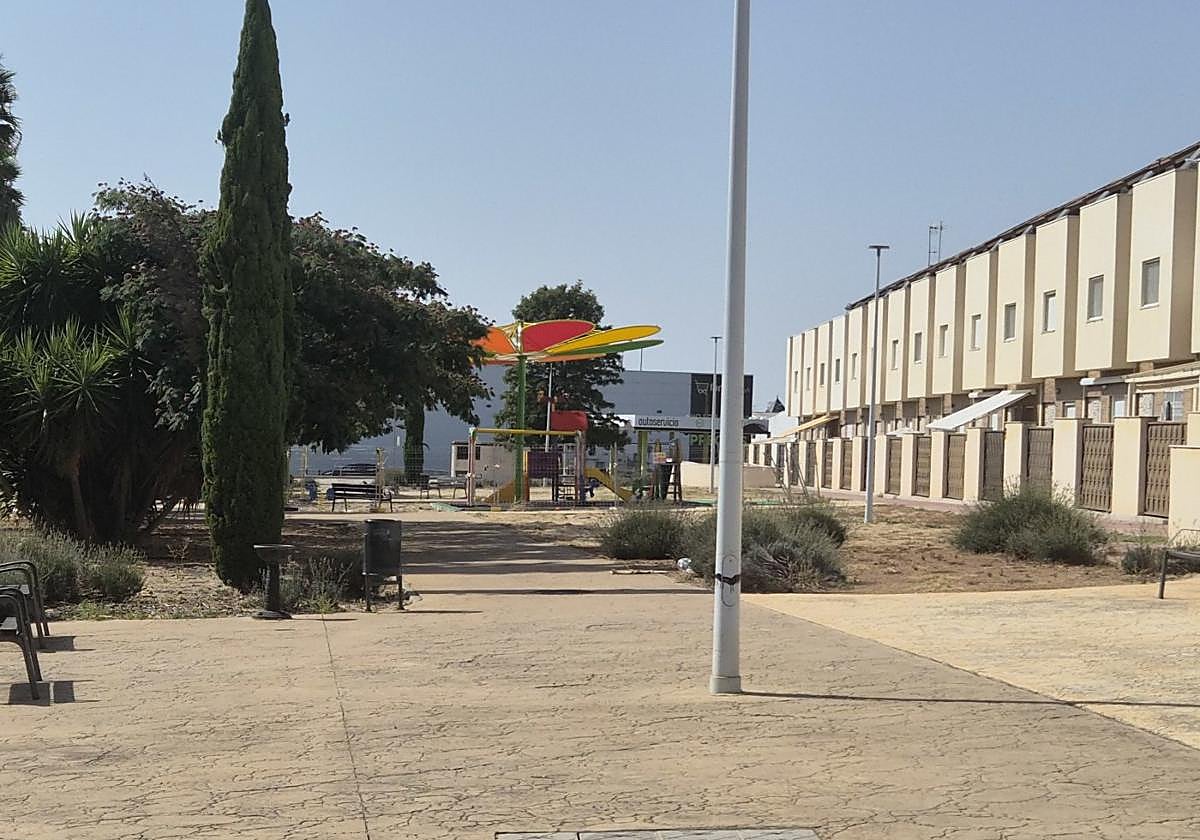El Pleno del Ayuntamiento de Almendralejo aprueba la denominación 'Parque del Orgullo' para un espacio verde