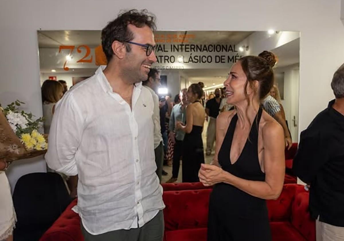 Carlos Cuerpo junto a Lydia Bosch