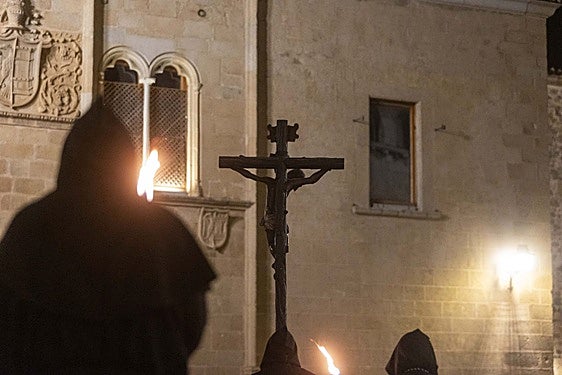 Fotos | El Cristo Negro recorre Cáceres