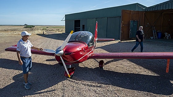 Los aviones del Real Aeroclub de Badajoz, en imágenes