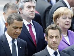 De izquierda a derecha, el presidente de EEUU, Barack Obama; el primer ministro británico, Gordon Brown; el presidente francés, Nicolas Sarkozy, y la canciller alemana, Angela Merkel. / Ap