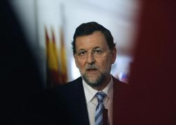 Rajoy dice que cerrar webs es como «matar moscas a cañonazos»