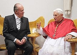 Los Reyes trasladan al Papa su agradecimiento por la visita
