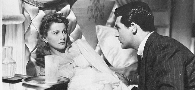 Cary Grant y Joan Fontaine, en una escena de la película 'Sospecha'. / Archivo