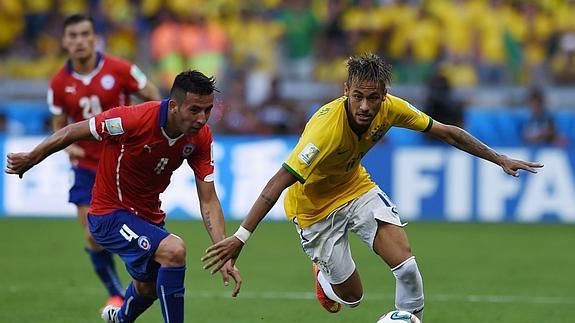 Neymar, durante el partido ante Chile. 