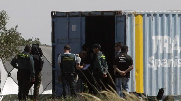 Registro de una finca ubicada en las afueras de Santa Cruz de la Zarza (Toledo) que pertenece a la tía del detenido.