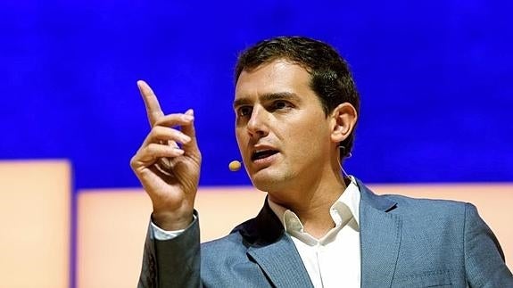 Albert Rivera, durante el acto de presentación hoy en Barcelona del programa electoral.