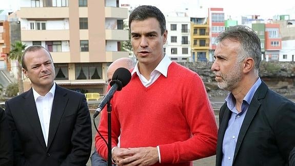 El secretario general del PSOE, Pedro Sánchez, en la capital grancanaria.