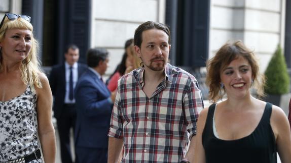 Pablo Iglesias, a su llegada al Congreso. 