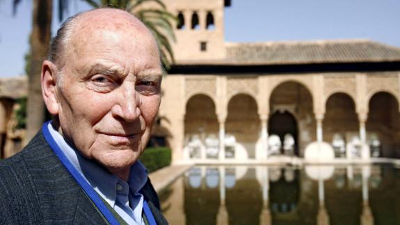 Marco Ana, poeta español .