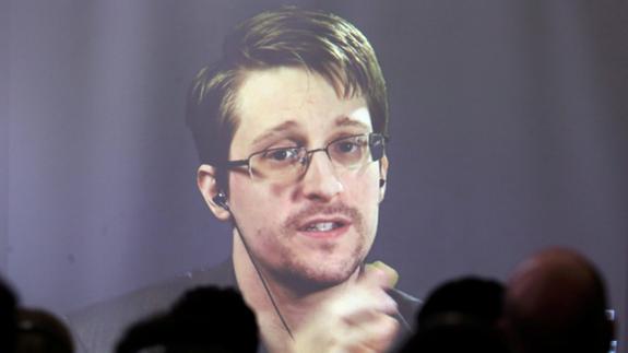 Snowden, durante una conferencia con la Universidad de Buenos Aires. 